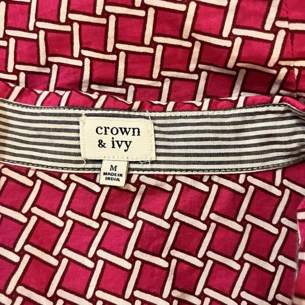 Crown & Ivy. Sz M. Magenta Long Sleeve Shirt. Contrast Facings. Cotton. B77 - Picture 6 of 6